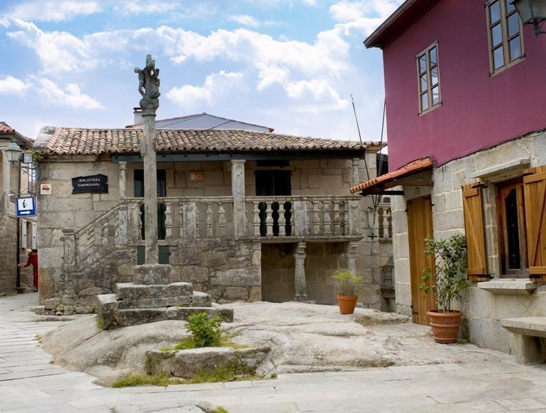 Готель Hogar Del Puerto Комбарро Екстер'єр фото